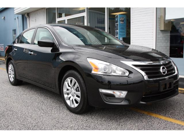 2013 Nissan Altima Pickupslt Quad Cab SWB 4WD 4x4 Truck