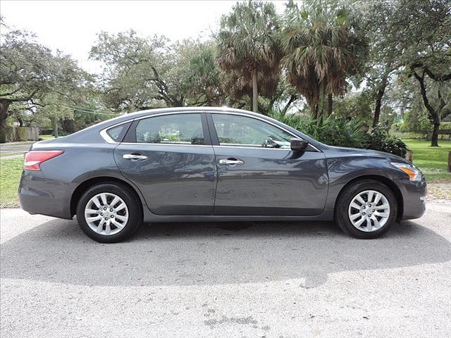 2013 Nissan Altima Unknown