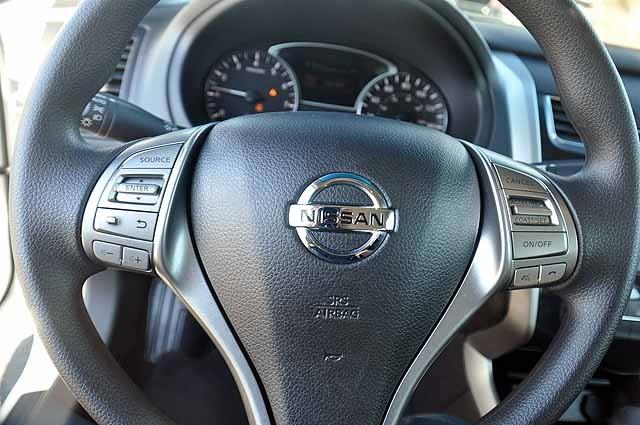 2013 Nissan Altima 2+2 Launch Edition