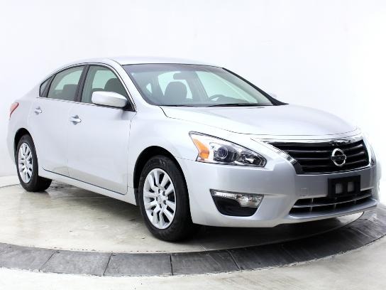 2013 Nissan Altima Pickupslt Quad Cab SWB 4WD 4x4 Truck