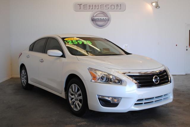 2013 Nissan Altima Pickupslt Quad Cab SWB 4WD 4x4 Truck