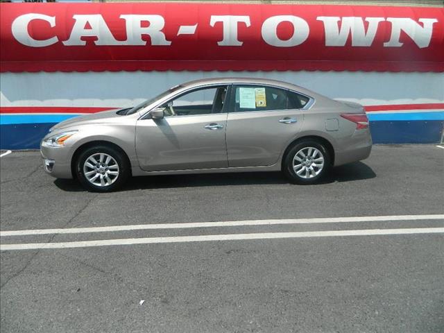 2013 Nissan Altima Unknown