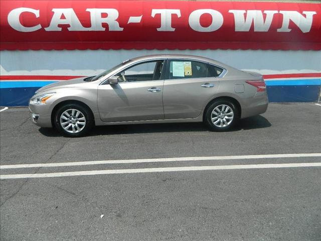 2013 Nissan Altima Unknown