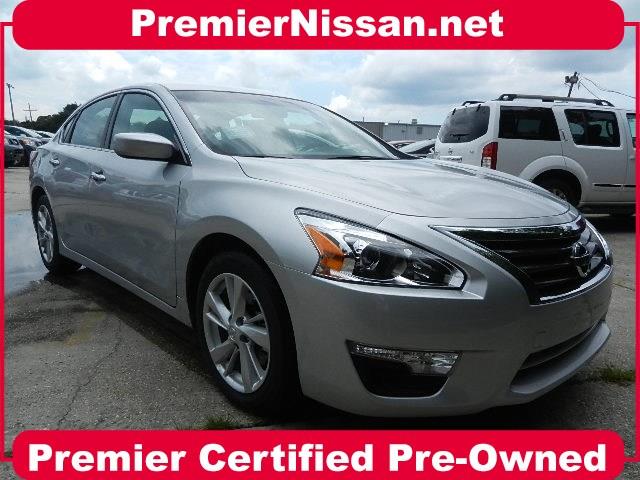 2013 Nissan Altima Crew-short-slt-classic-6.6l Diesel-4wd-1 Owner