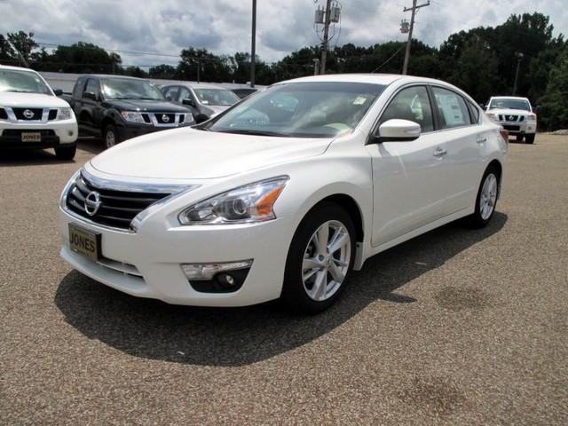 2013 Nissan Altima LE SEE Comments Below