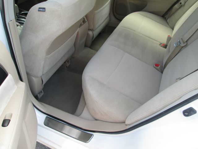 2013 Nissan Altima Crew-short-slt-classic-6.6l Diesel-4wd-1 Owner