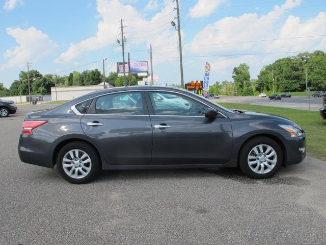 2013 Nissan Altima Pickupslt Quad Cab SWB 4WD 4x4 Truck