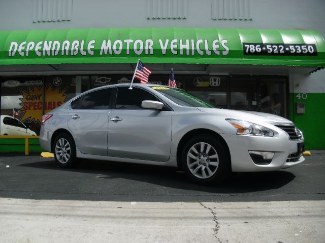 2013 Nissan Altima 29