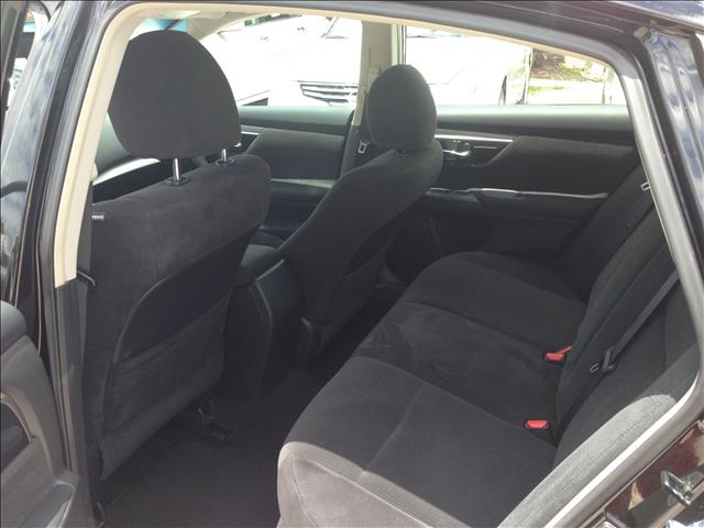 2013 Nissan Altima Pickupslt Quad Cab SWB 4WD 4x4 Truck