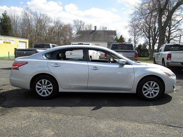 2013 Nissan Altima Pickupslt Quad Cab SWB 4WD 4x4 Truck
