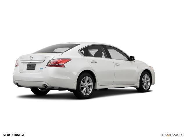 2014 Nissan Altima Unknown