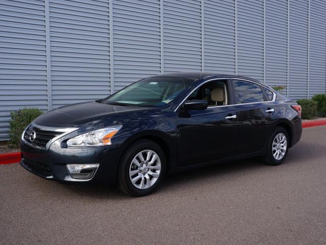 2014 Nissan Altima Pickupslt Quad Cab SWB 4WD 4x4 Truck