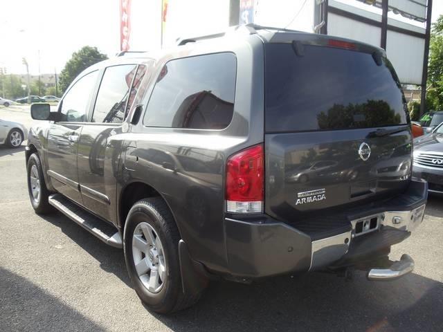 2004 Nissan Armada X