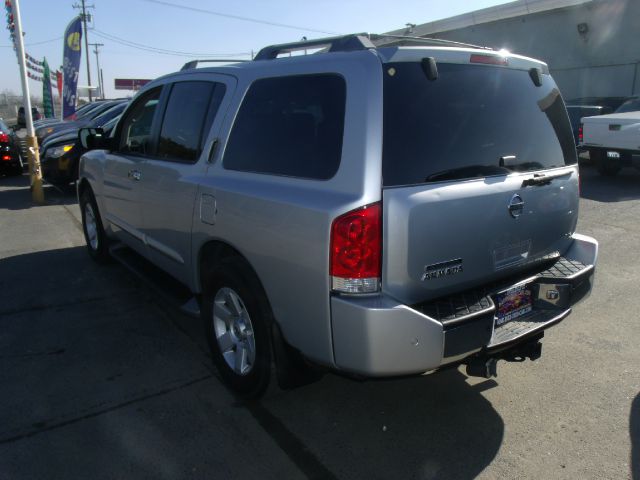 2004 Nissan Armada Cougar