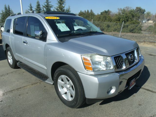 2004 Nissan Armada Cougar