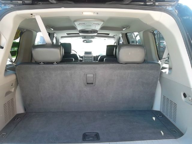 2004 Nissan Armada EX-L AWD