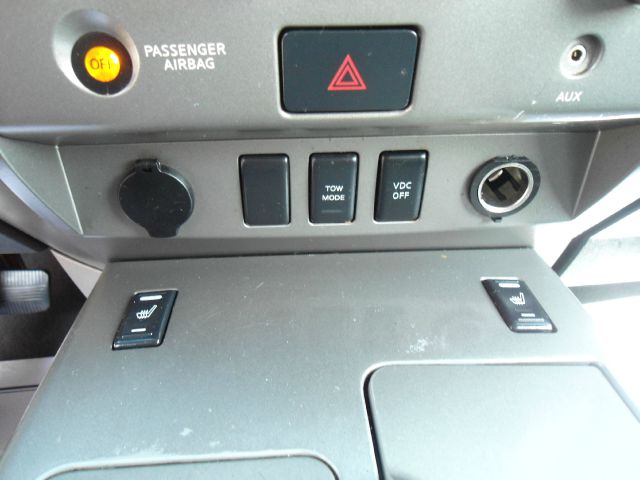 2004 Nissan Armada EX-L AWD