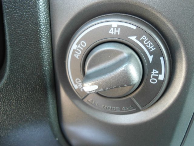 2004 Nissan Armada EX-L AWD