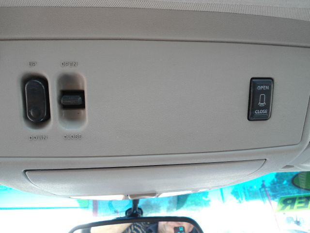 2004 Nissan Armada EX-L AWD