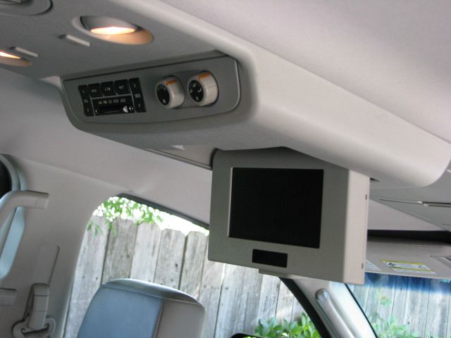 2004 Nissan Armada EX-L AWD