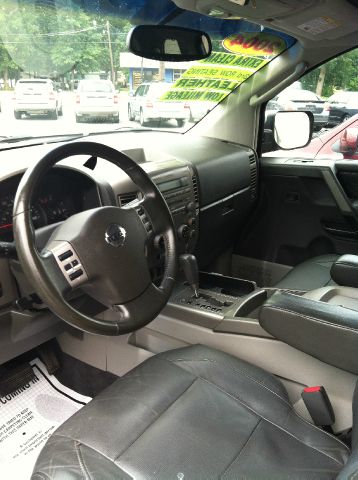 2004 Nissan Armada EX-L AWD