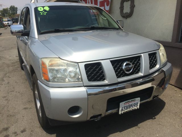 2004 Nissan Armada 4dr 2.5L Turbo W/sunroof/3rd Row AWD SUV