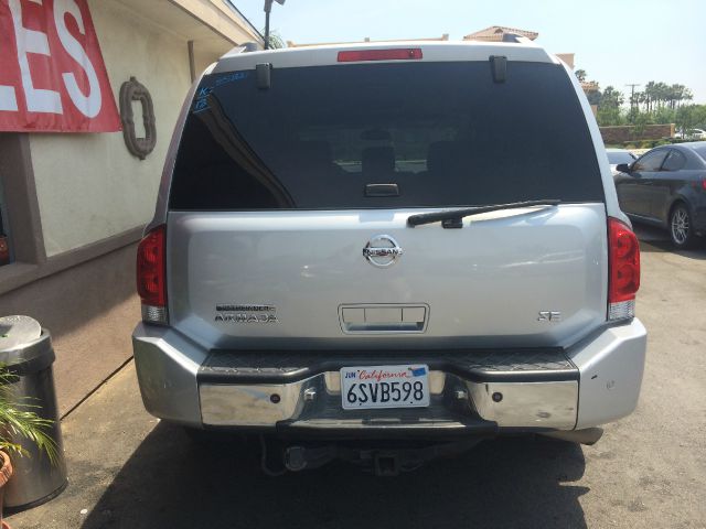 2004 Nissan Armada 4dr 2.5L Turbo W/sunroof/3rd Row AWD SUV