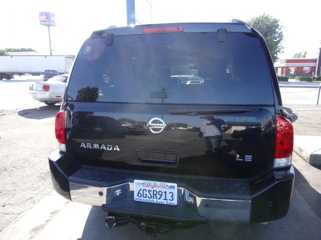 2005 Nissan Armada 4dr Sdn Auto GLS w/XM