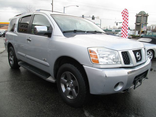 2005 Nissan Armada LS 2 WD