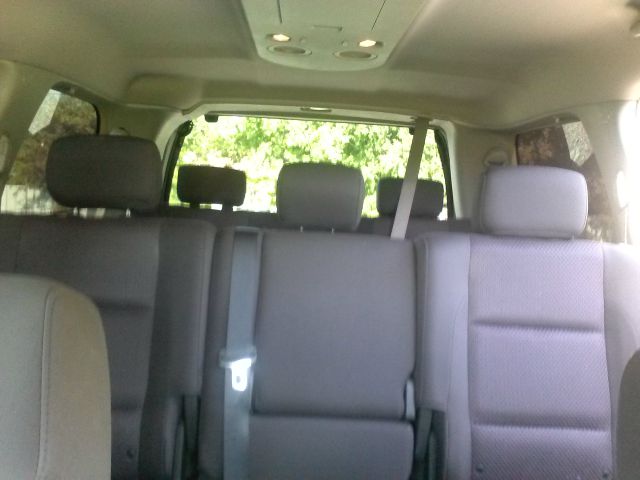 2005 Nissan Armada SLT 25