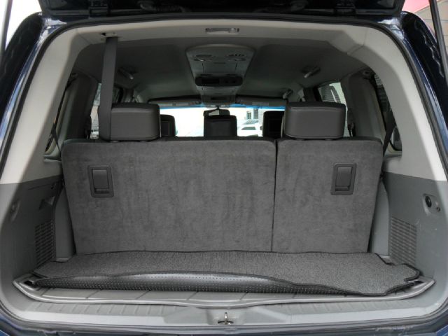 2006 Nissan Armada Unknown