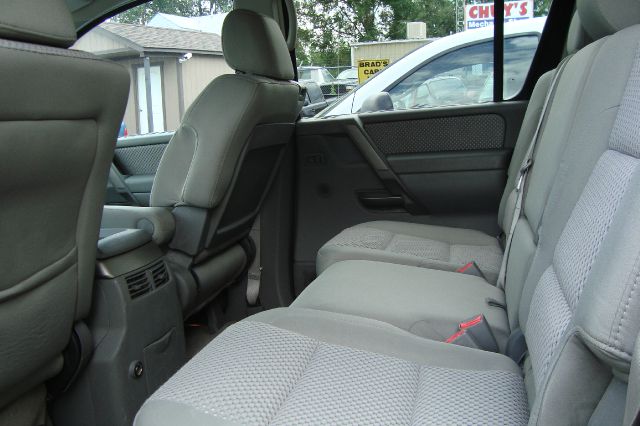 2006 Nissan Armada EX-L W/ DVD System