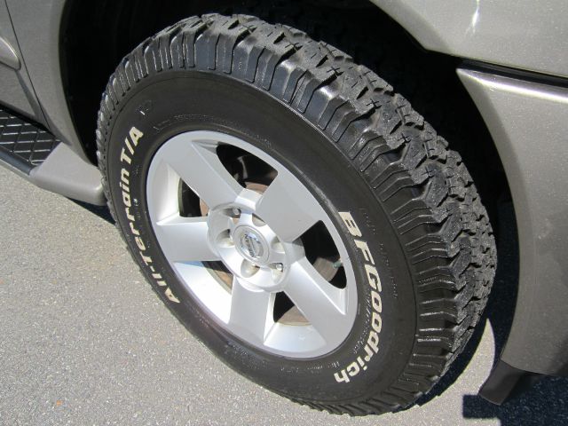 2006 Nissan Armada EX-L W/ DVD System