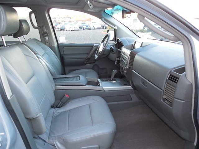 2006 Nissan Armada 4dr Sdn Auto GLS w/XM