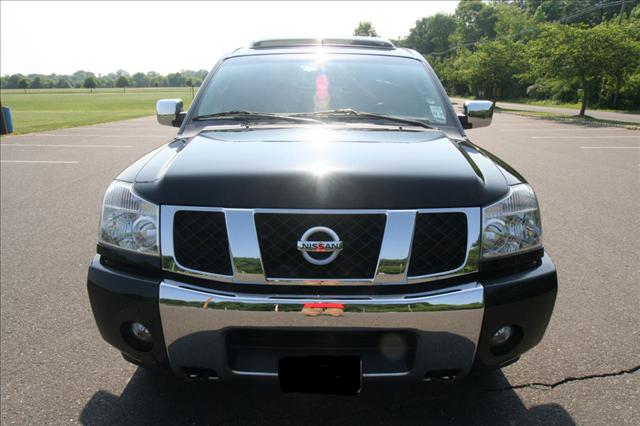 2007 Nissan Armada Touring / AWD