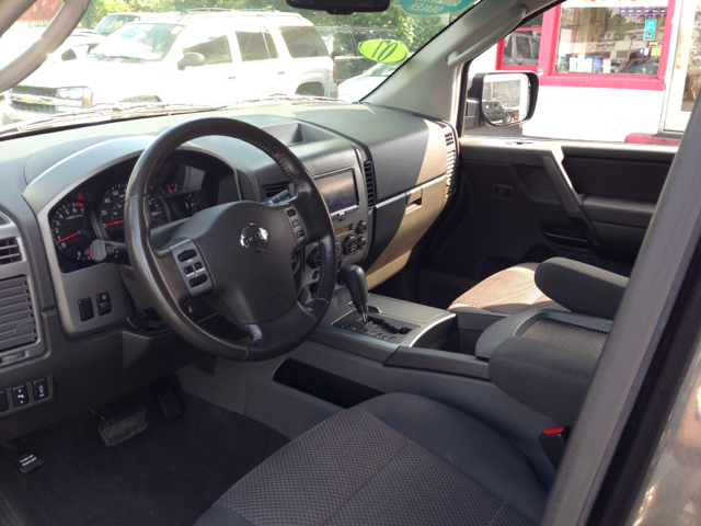 2007 Nissan Armada EX-L W/ DVD System