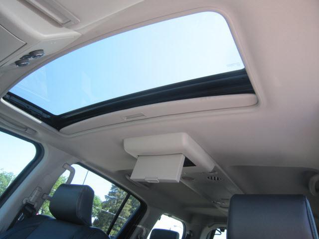 2009 Nissan Armada Unknown