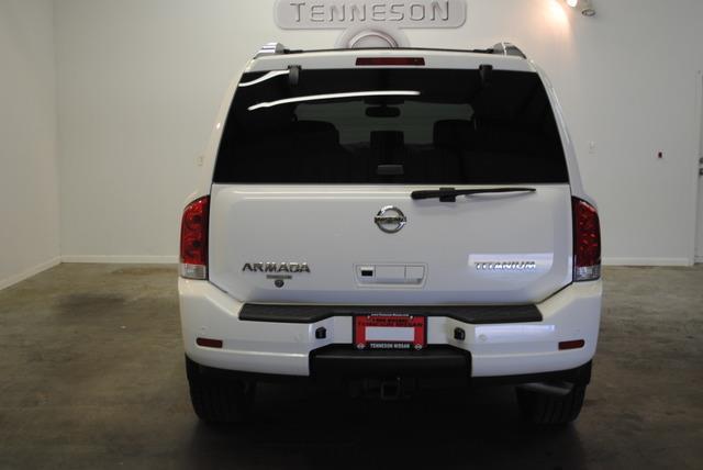 2010 Nissan Armada 4WD 4dr SUV Alpha