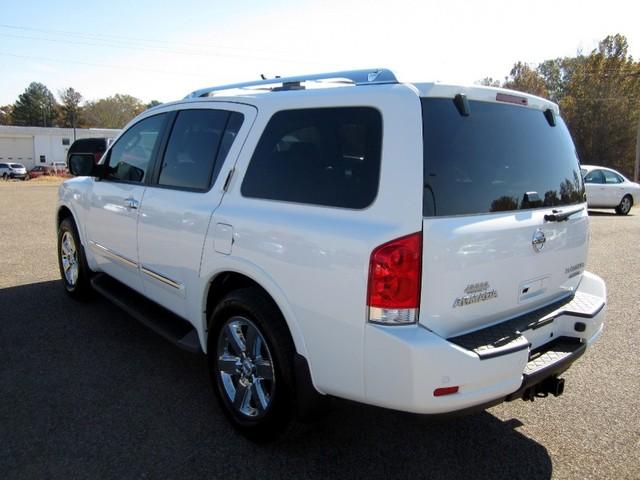 2010 Nissan Armada Unknown