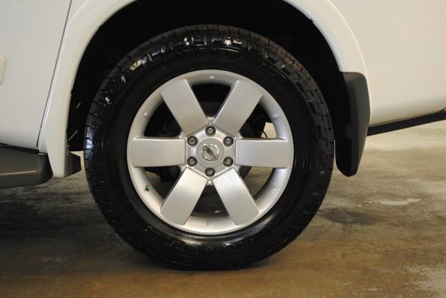 2010 Nissan Armada 4WD 4dr SUV Alpha