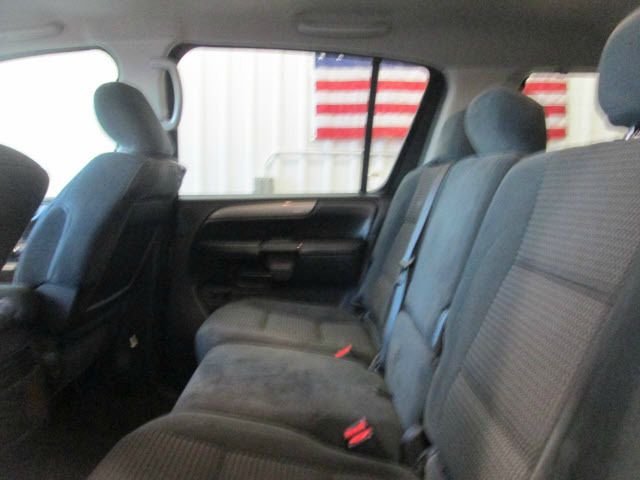 2011 Nissan Armada SLE Sierra 2WD