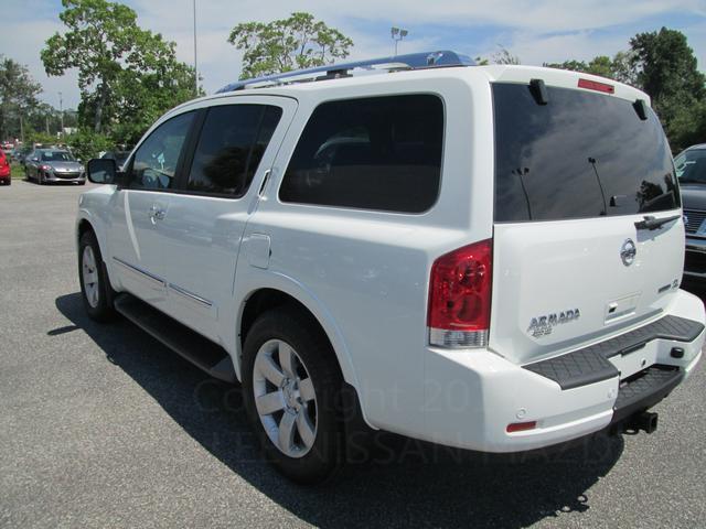 2013 Nissan Armada LS S