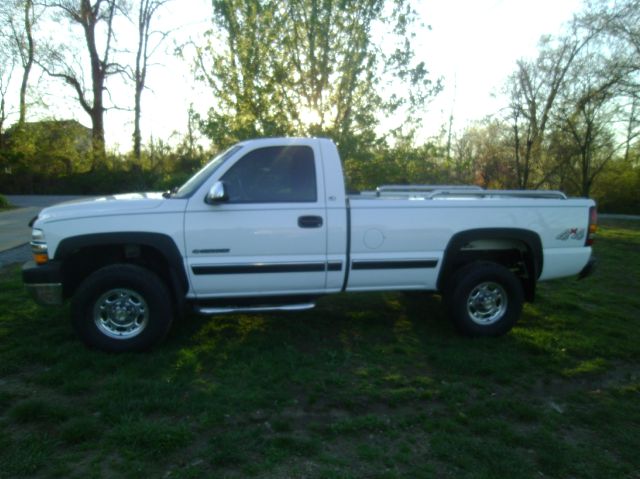 1998 Nissan Frontier SLE - Sunroof 4x4 At Brook