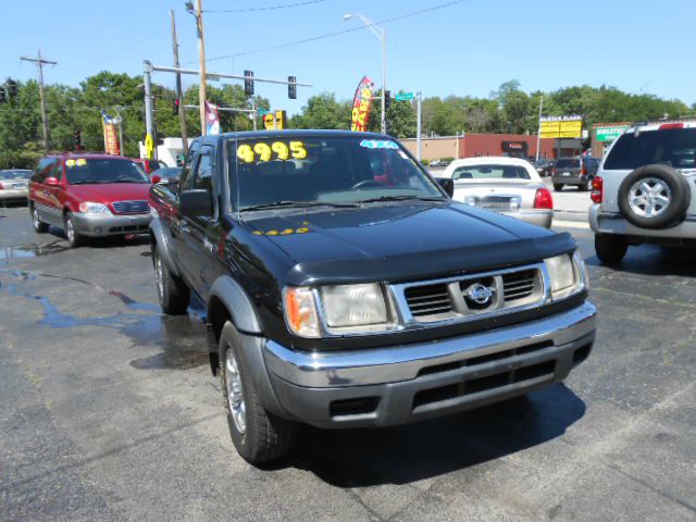1999 Nissan Frontier FX4 Super Duty