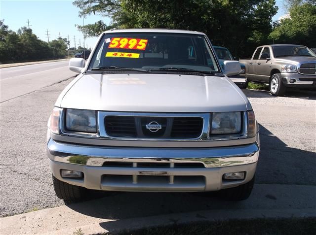 1999 Nissan Frontier FX4 Super Duty