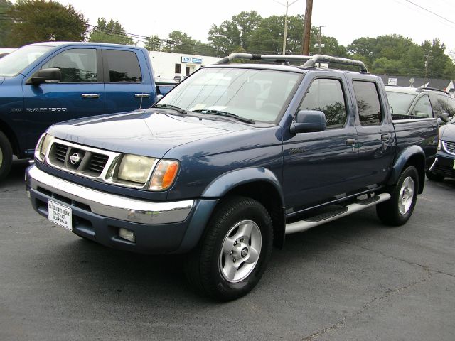 2000 Nissan Frontier SLE Z71 Crew Cab Short Bed 4X4