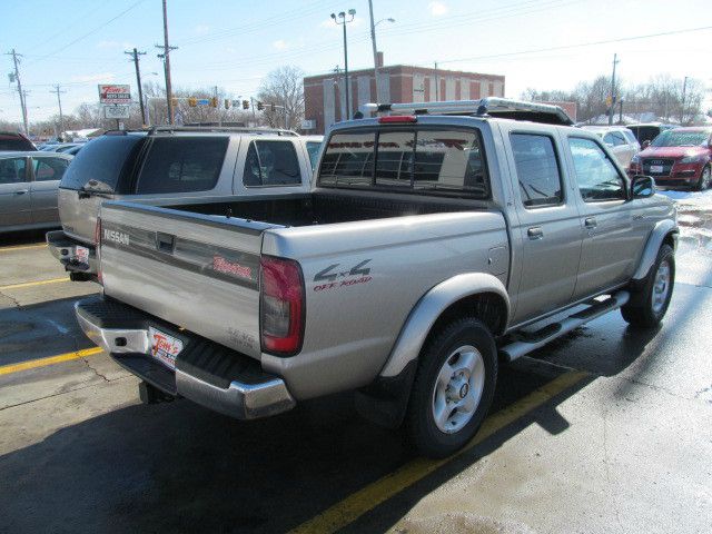 2000 Nissan Frontier SLT EXT CAB 4X2