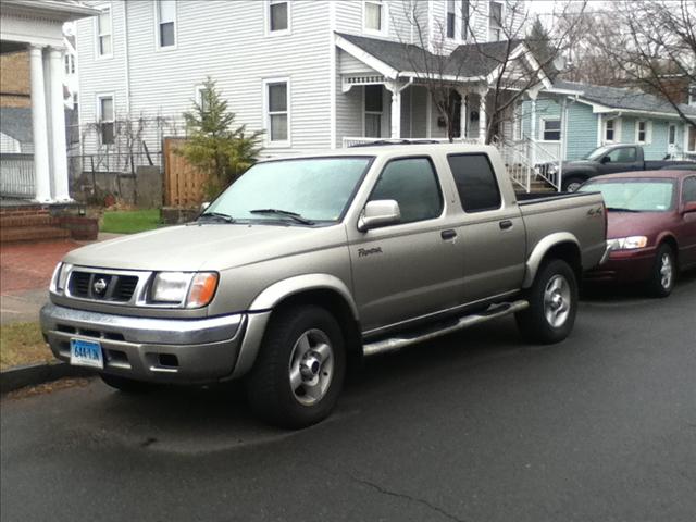 2000 Nissan Frontier Unknown
