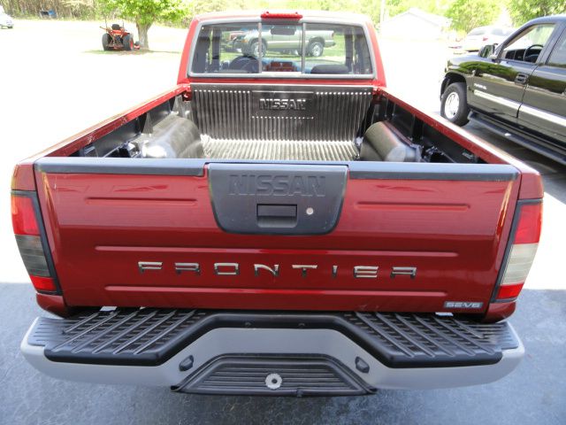 2001 Nissan Frontier SE