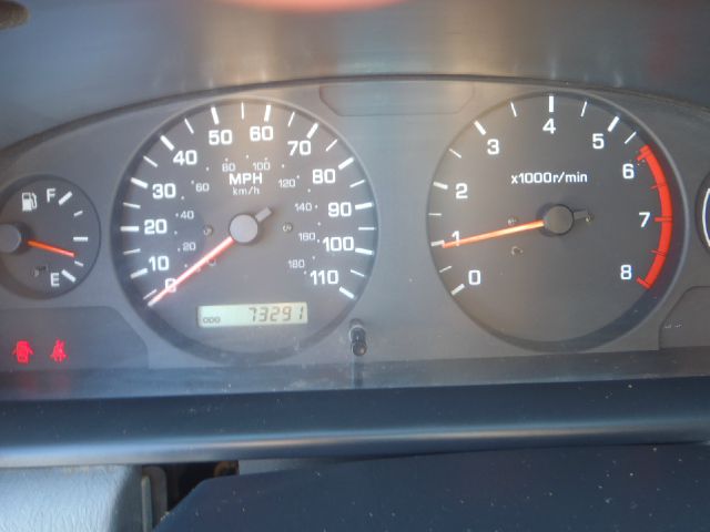 2001 Nissan Frontier SE 2WD